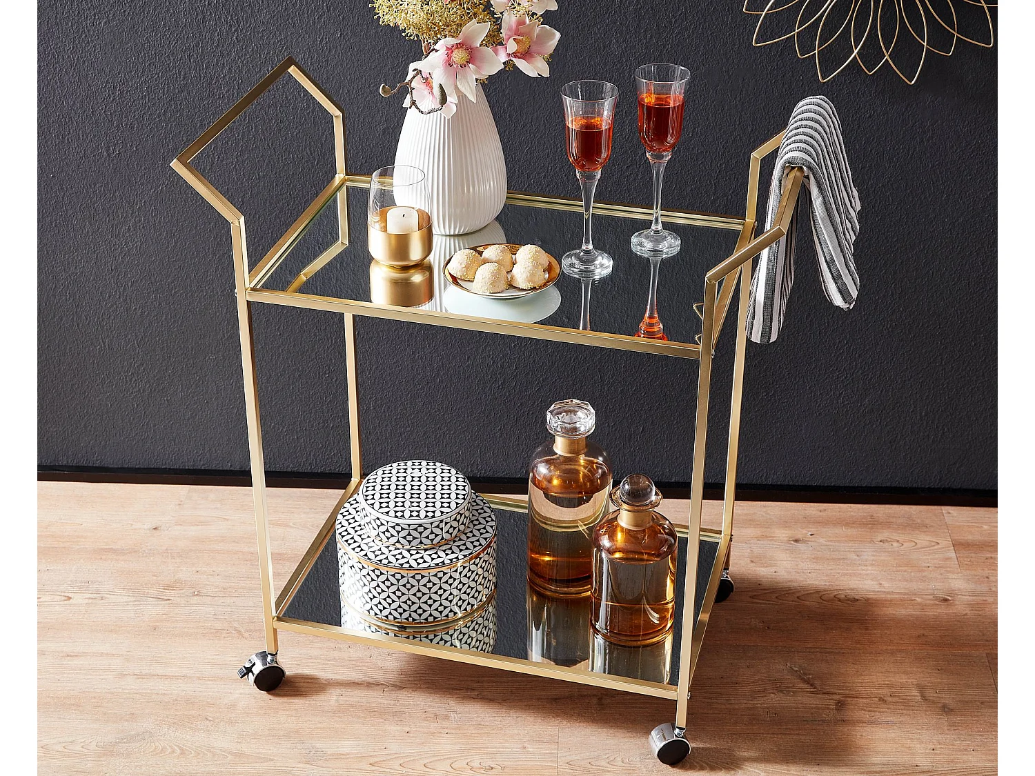 design serveerwagen goud 73x78x37 cm keukenwagen glas/metaal | Mobiele bijzettafel | Restauratiewagen met glazen blad | Minibar theewagen op 4 wielen