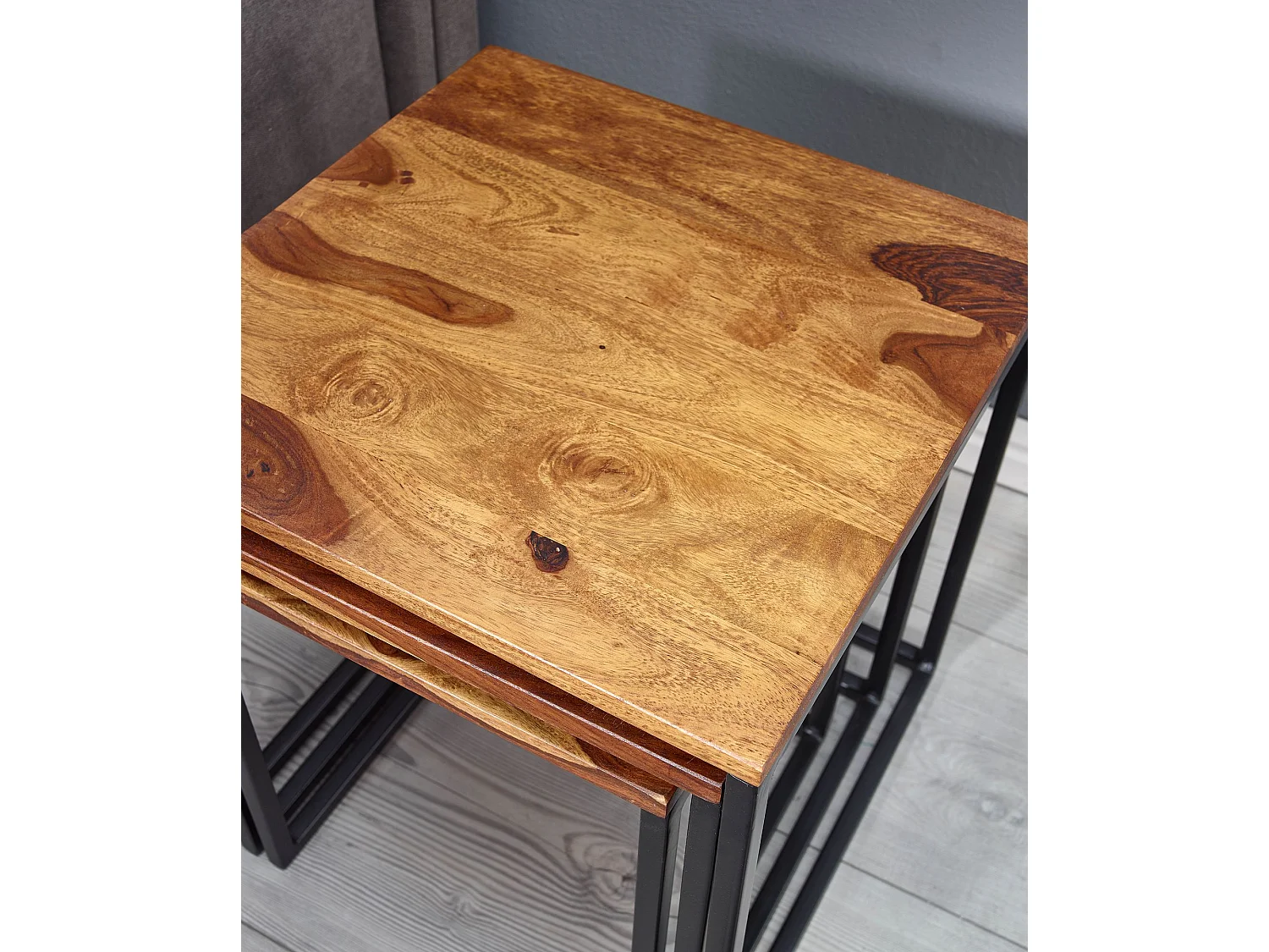 Juego de 3 mesas nido Sheesham madera maciza / metal mesa auxiliar cuadrada