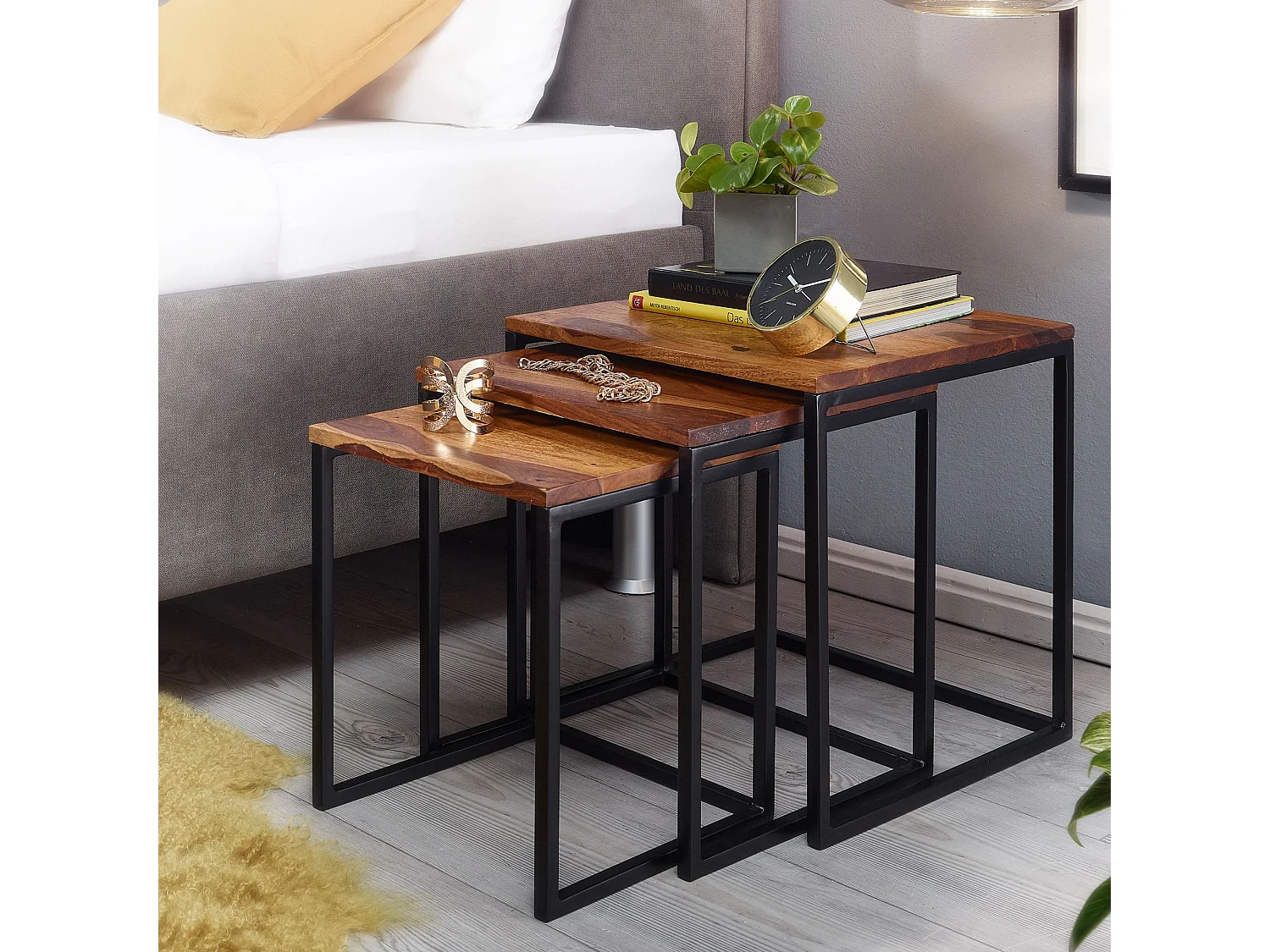 Lot de 3 tables gigognes d'appoint en bois massif / métal en sheesham carrée moderne | Table