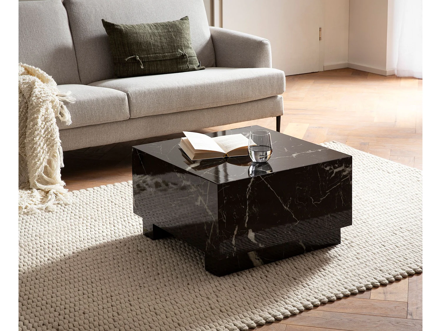 Couchtisch MONOBLOC 60x60x35 cm Schwarz Hochglanz mit Marmor Optik, Wohnzimmertisch Cube