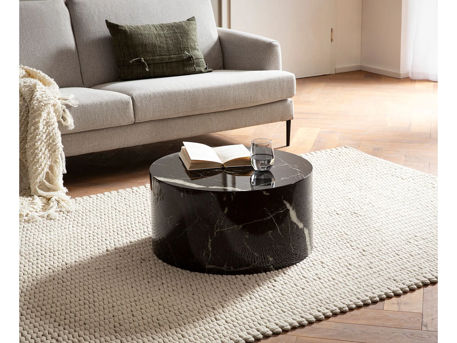 Couchtisch MONOBLOC 60x60x30 cm Schwarz Hochglanz mit Marmor Optik, Design Wohnzimmertisch Rund,