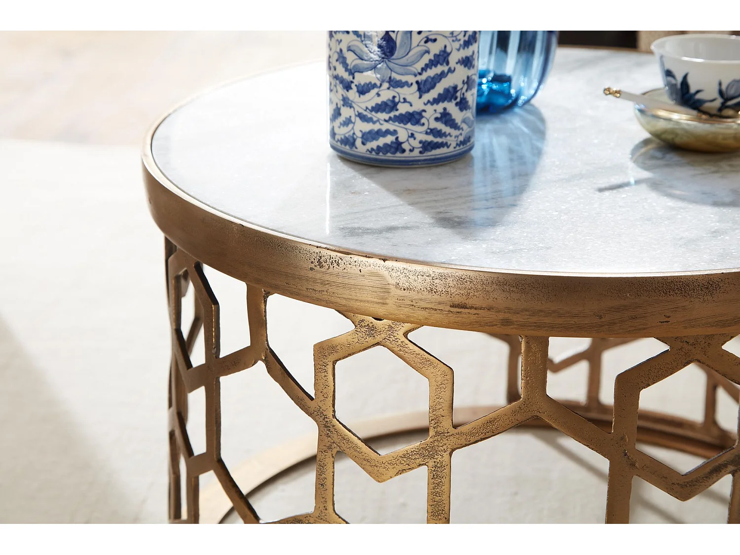 Koffietafel Echt Marmer en Metaal 60x60x36 cm Salontafel Wit Goud | Tafel Woonkamer Rond | Woonkamertafel Modern | Kleine Bijzettafel