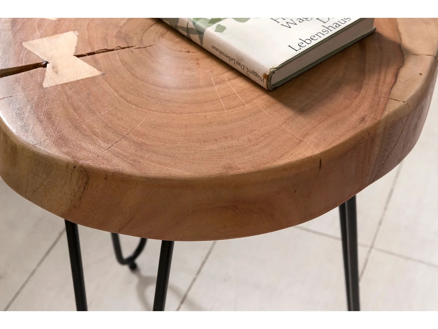 Massivholz Akazie Beistelltisch BAGLI 30 x 30 cm Wohnzimmertisch Massiv Anstelltisch Holztisch Echtholz Baumkante