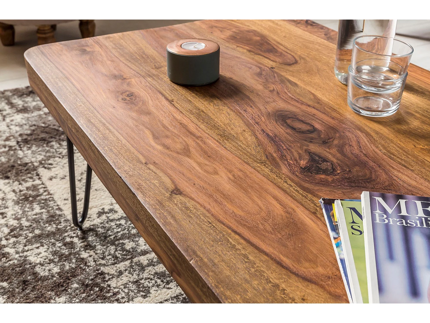 table basse BAGLI en bois massif Sheesham 115 cm de large table de salon design pieds en métal