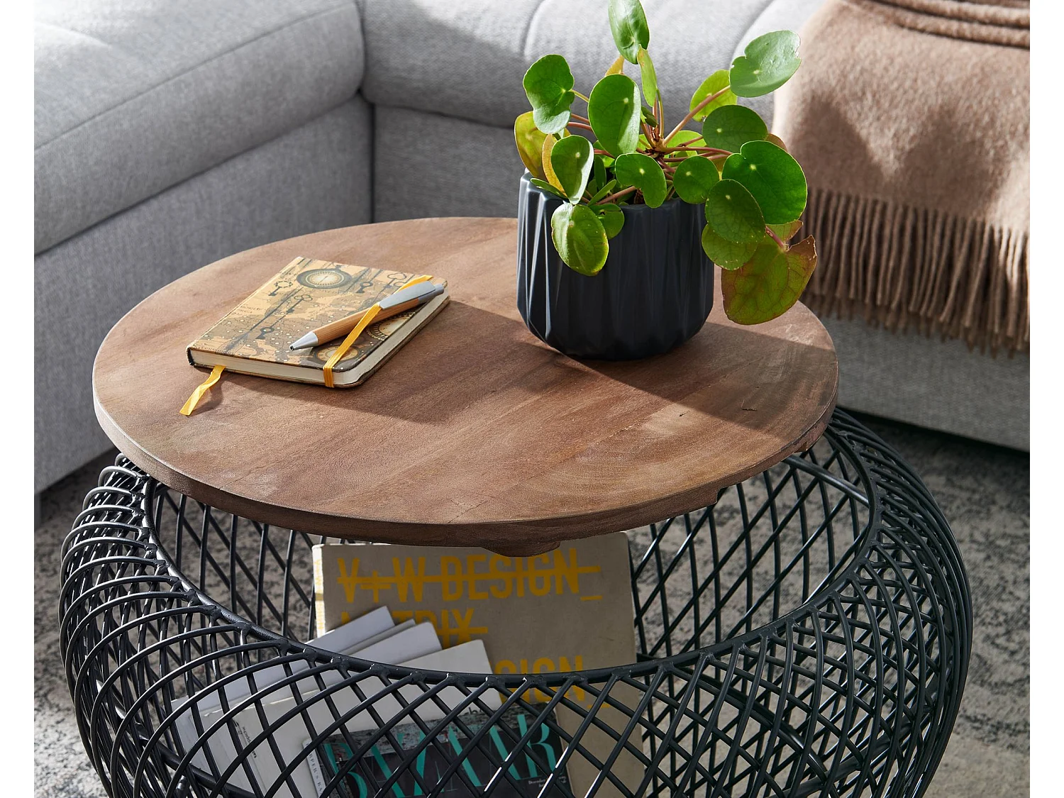Mesa de Centro Moderna Redonda 60x60x45 cm Metal y Madera Maciza de Mango | Mesa Auxiliar Negra con Almacenaje para Salón | Mesita Café para Sofá
