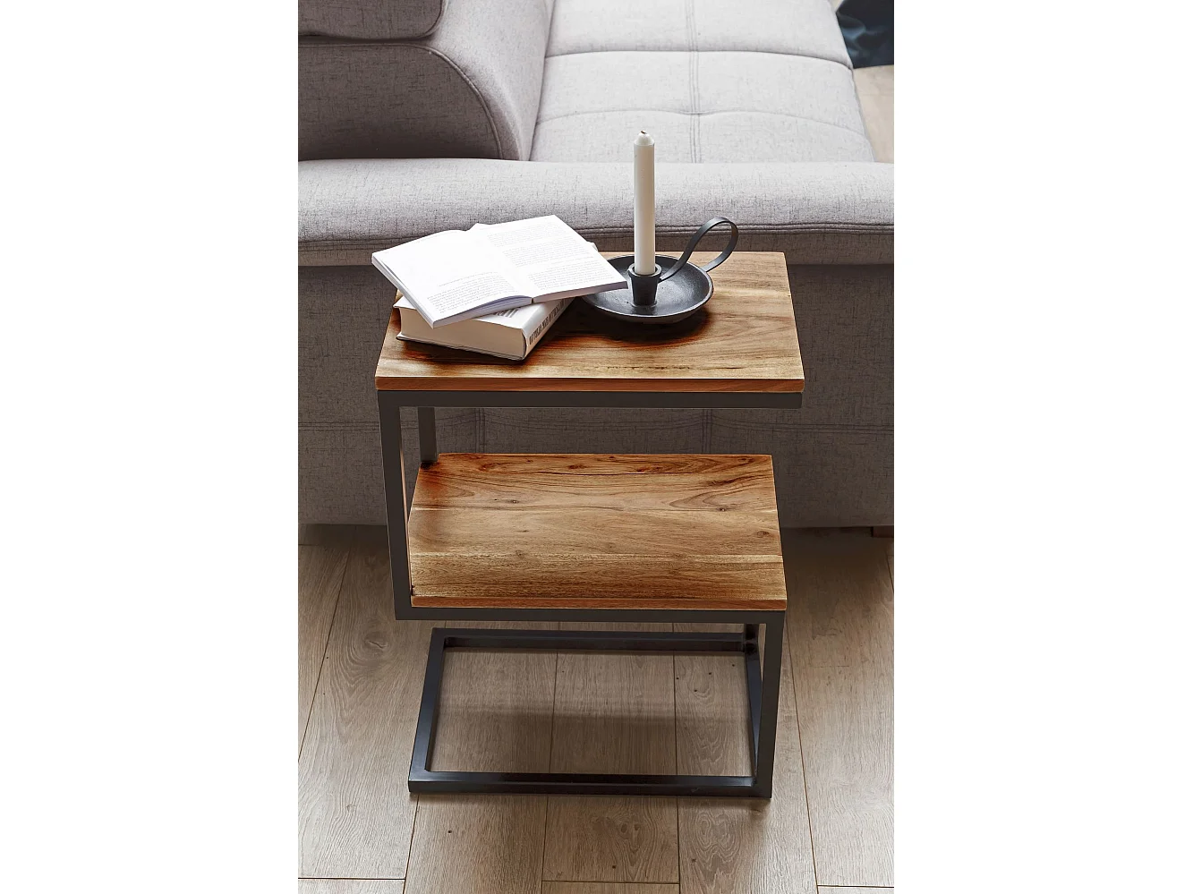 Table d'appoint AKOLA en forme de S en bois massif Sheesham / métal 45 x 60 x 30 cm | Table de