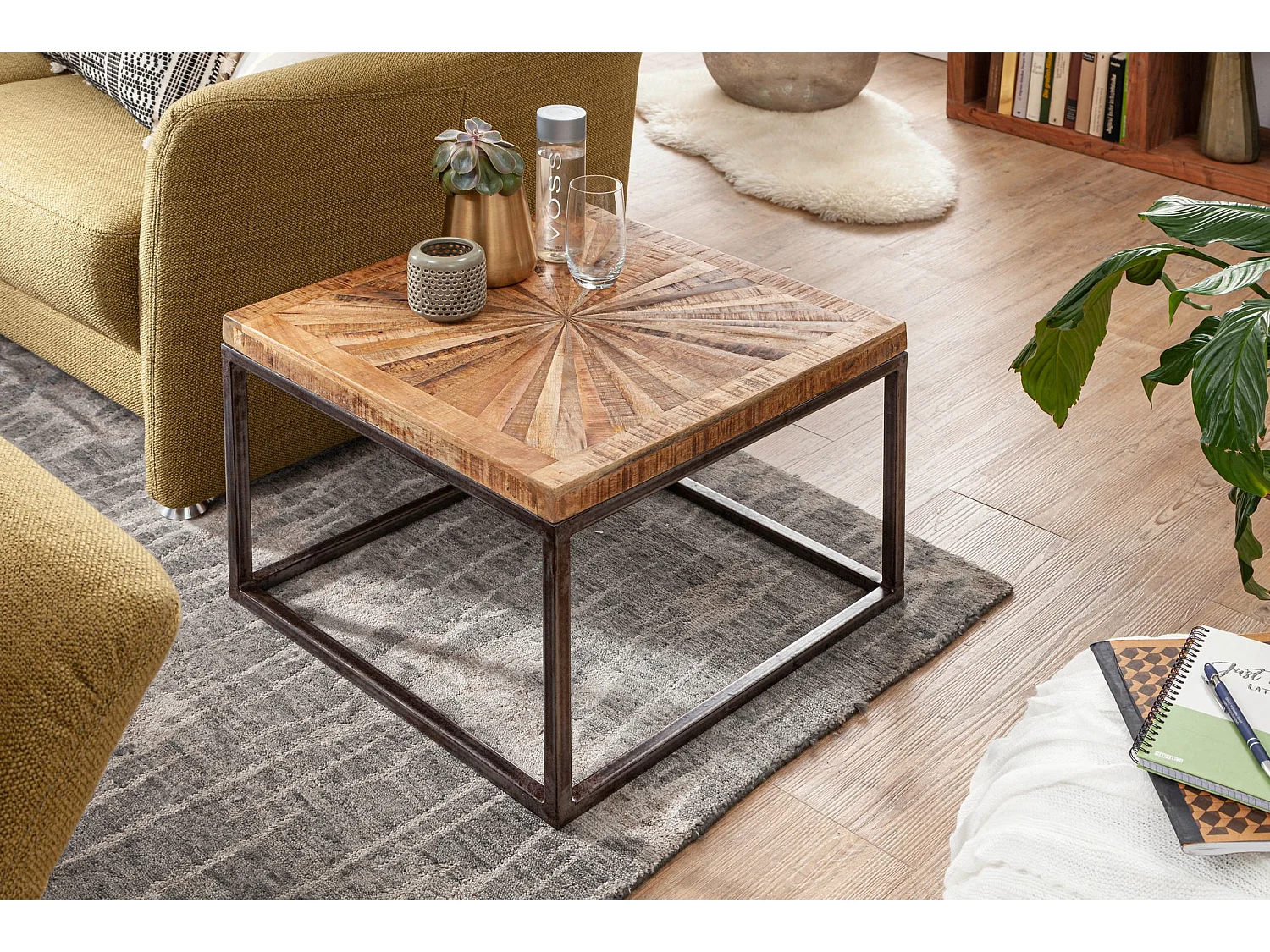 table basse manguier bois massif 55x40x55 cm table avec structure en métal | Table de salon carrée