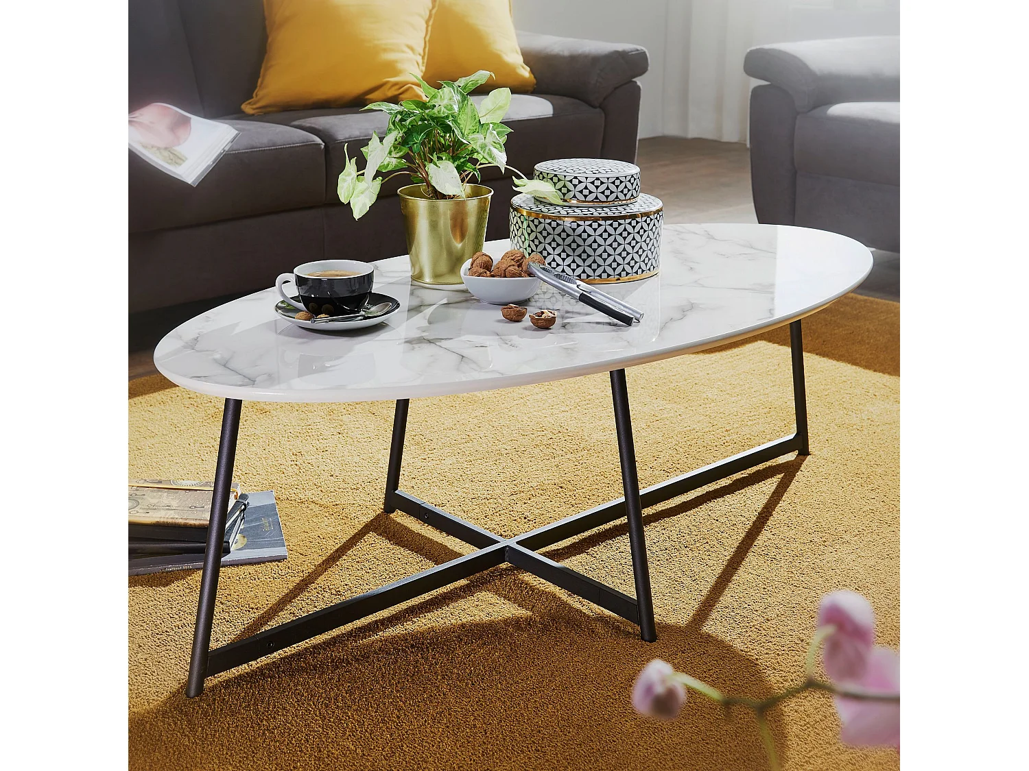 Basse Design  Ovale 120X60 Cm Aspect Marbre Blanc | Table De Salon Avec Pieds En Métal