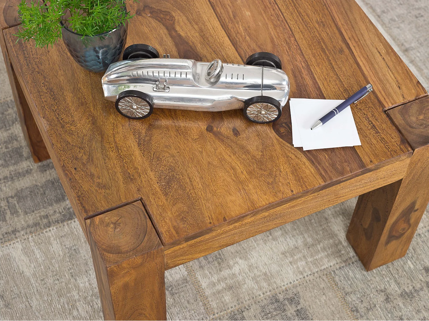Couchtisch Massiv-Holz Sheesham 60 cm breit