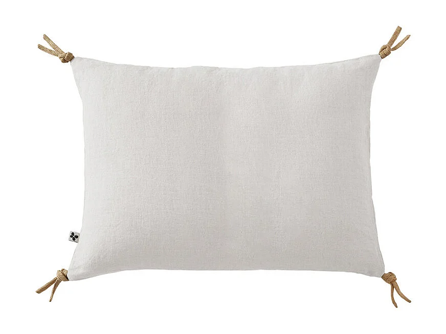 Coussin 40 x 60 cm en lin lavé blanc avec 4 nouettes en jute - LUISA