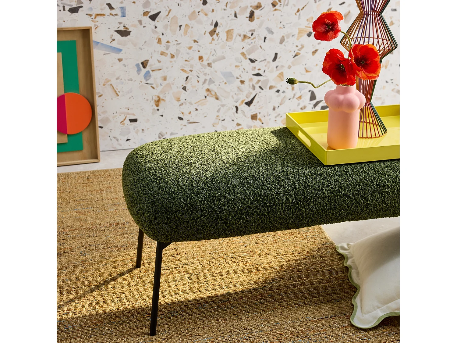 Panca tessuto bouclé e gambe in metallo, verde kaki