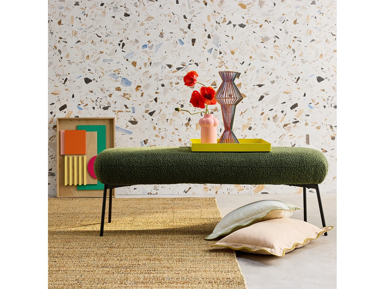 Panca tessuto bouclé e gambe in metallo, verde kaki