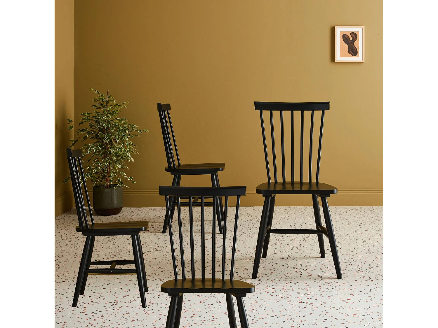 Set di 4 sedie in legno di hevea, nero