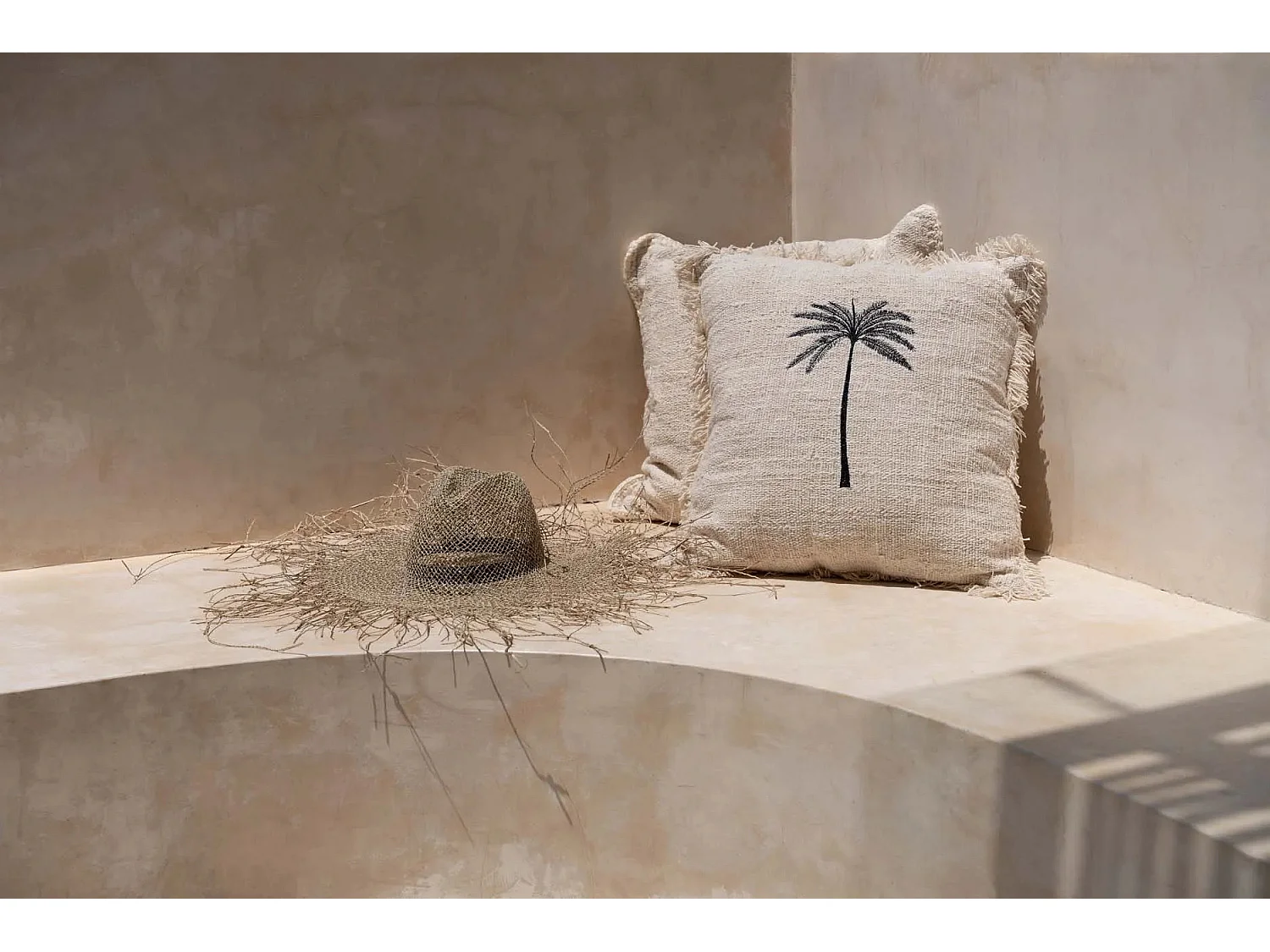 De Gili Palm Kussenhoes - Naturel Zwart