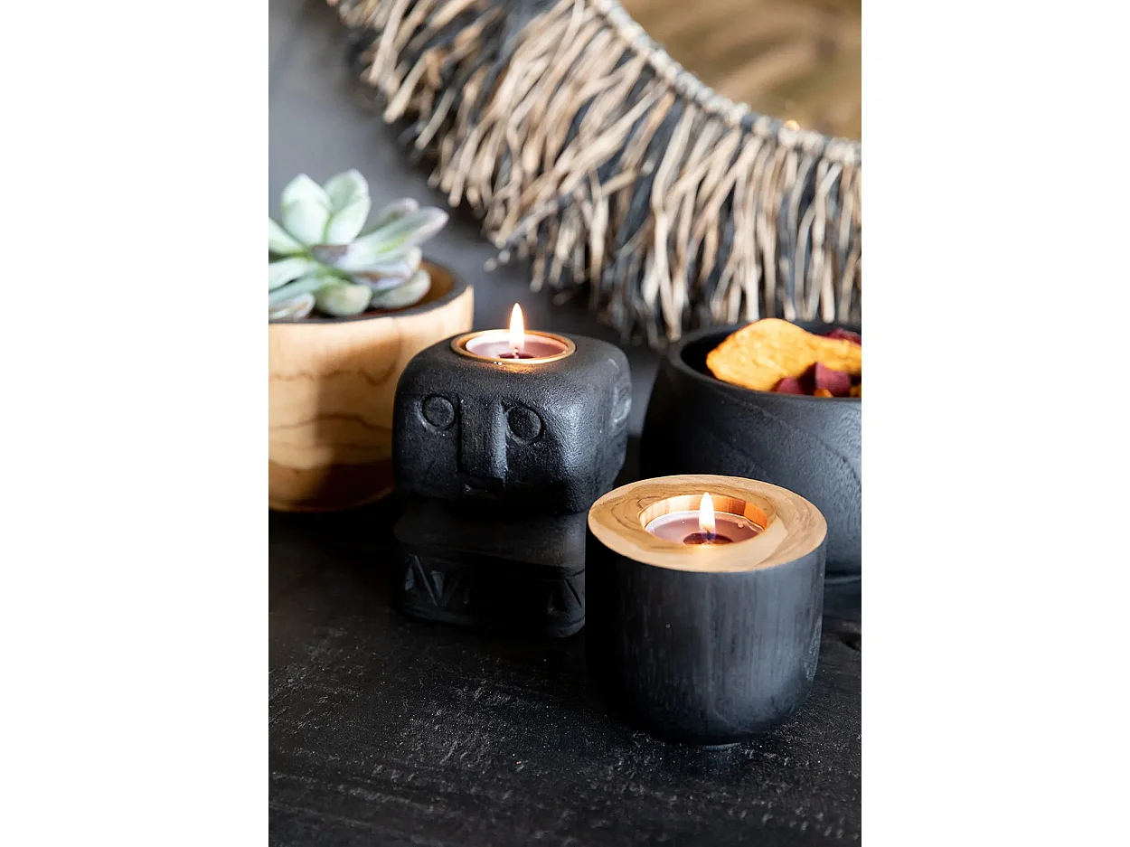 Der Bondi Kerzenhalter