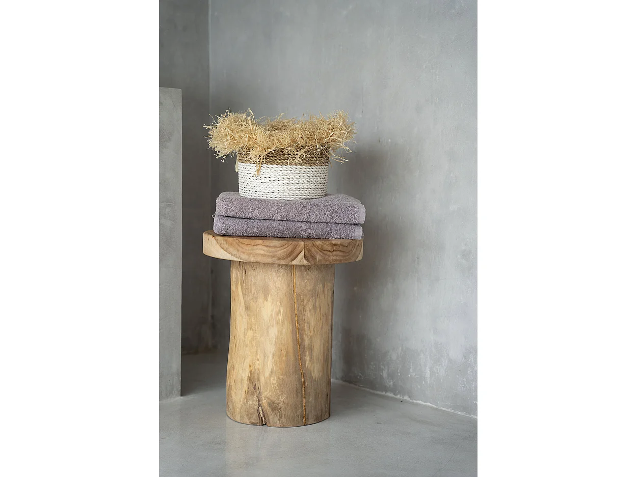 El Mesa Auxiliar Quichua - Natural