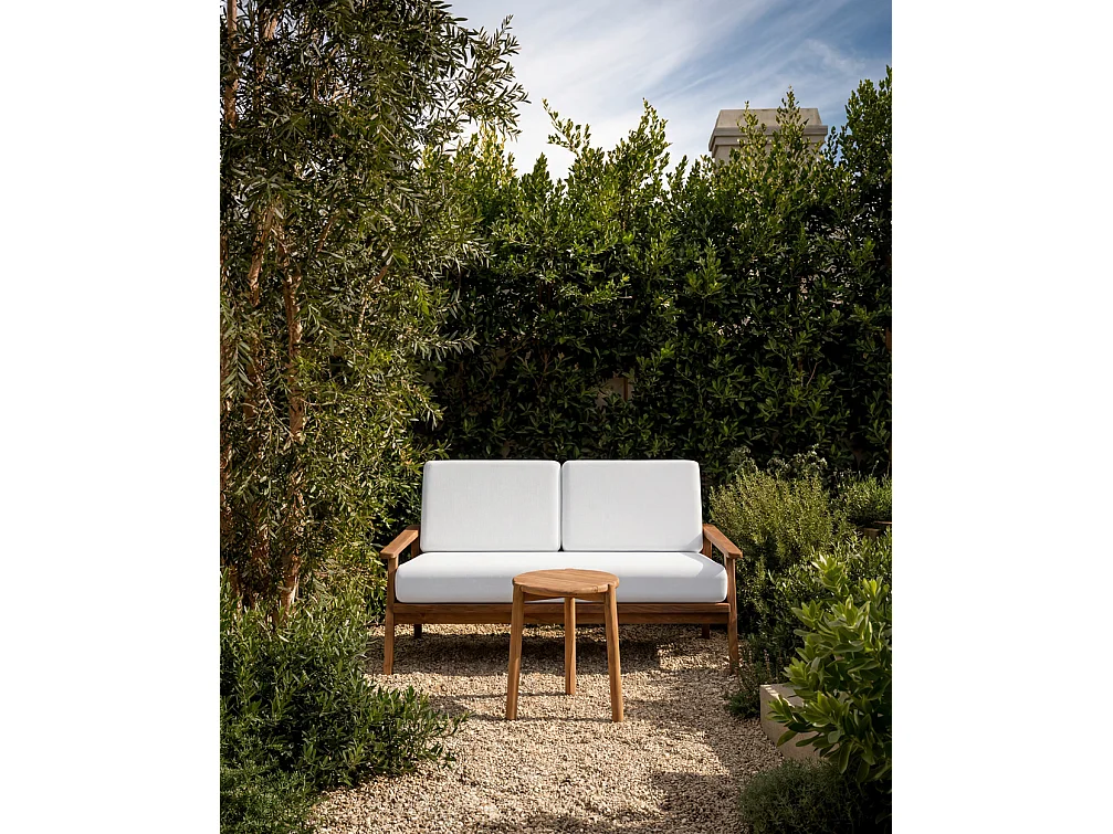 The Gilimanuk Side Table - Outdoor
