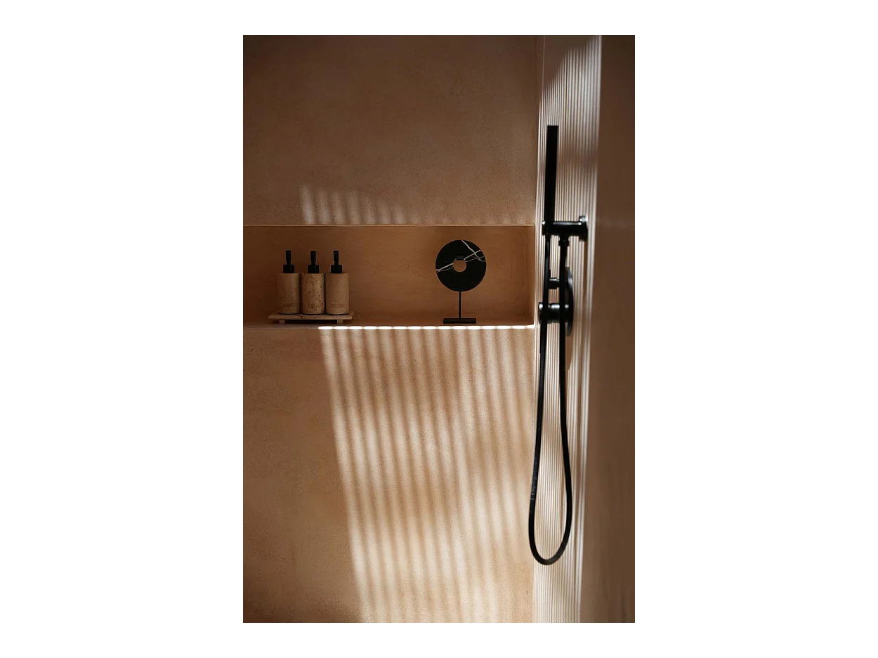 El Disco de Mármol Sobre Pedestal - Negro - M