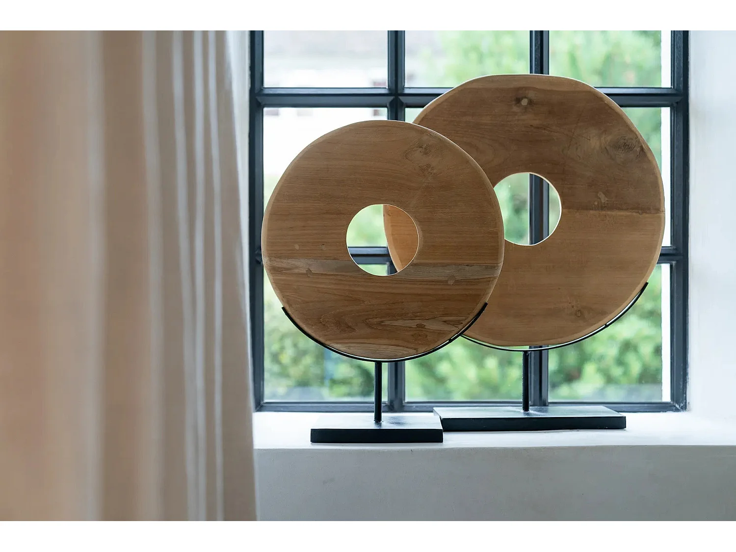 Die Teakholz-Scheibe am Stand - L