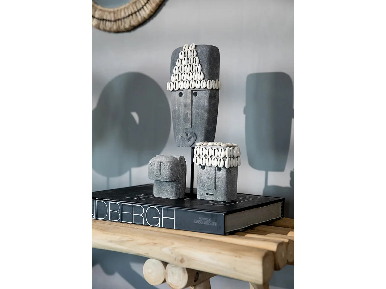 La Statue De Sumba Sur Pied #32