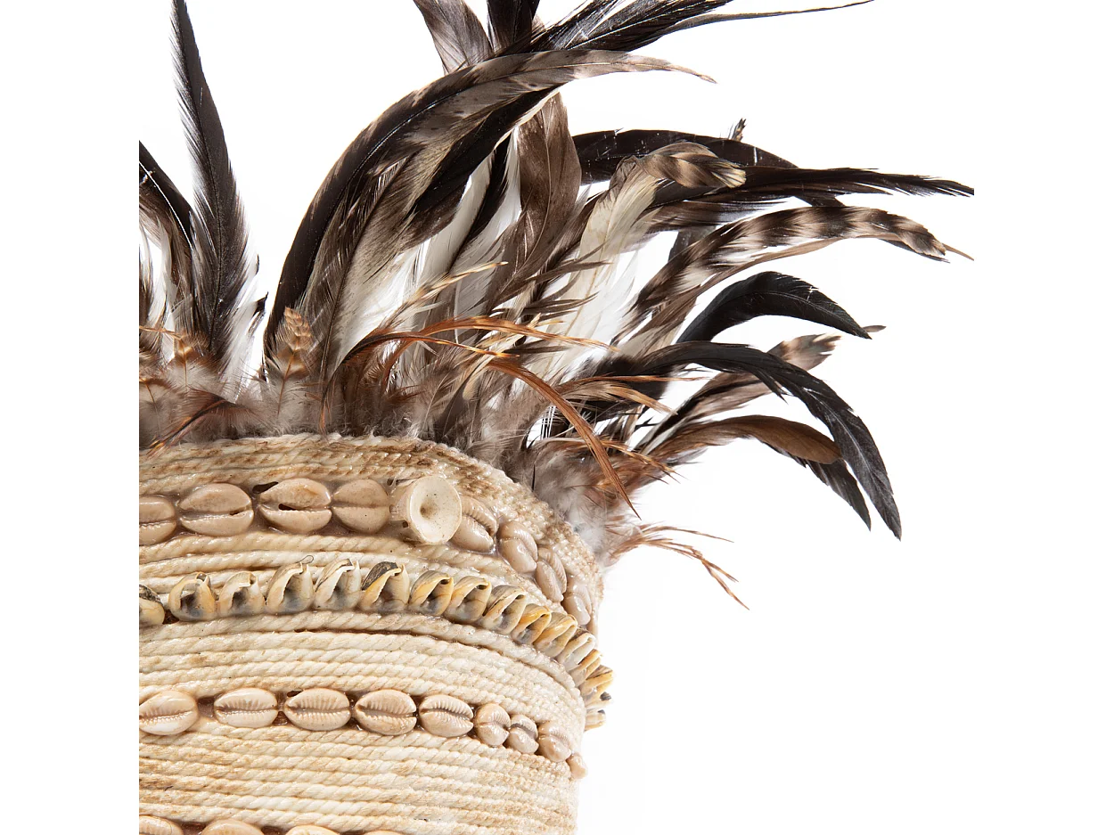 Sombrero de Plumas de Guinea sobre Pie - Negro Natural