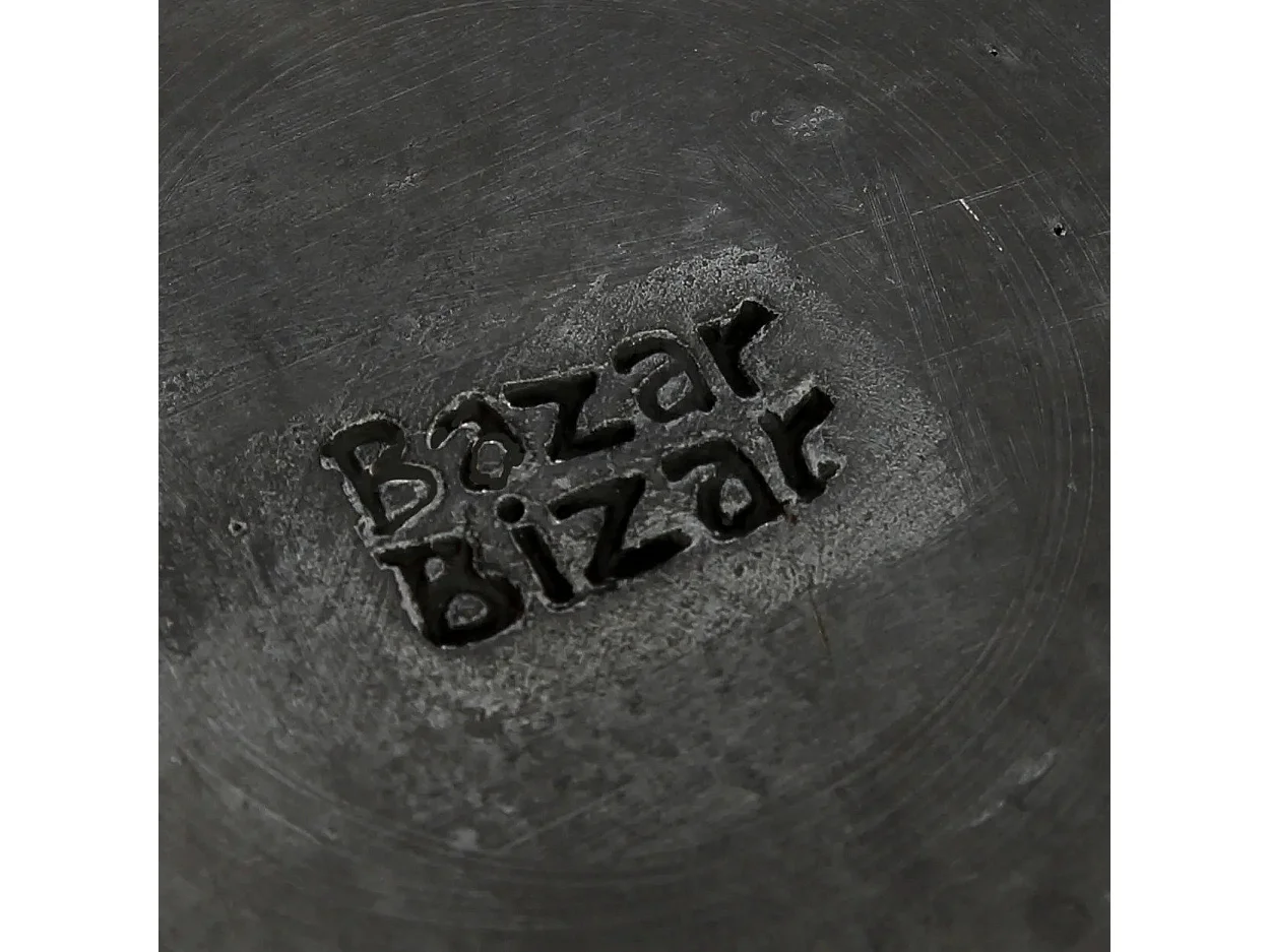 The Burned Pot - Black