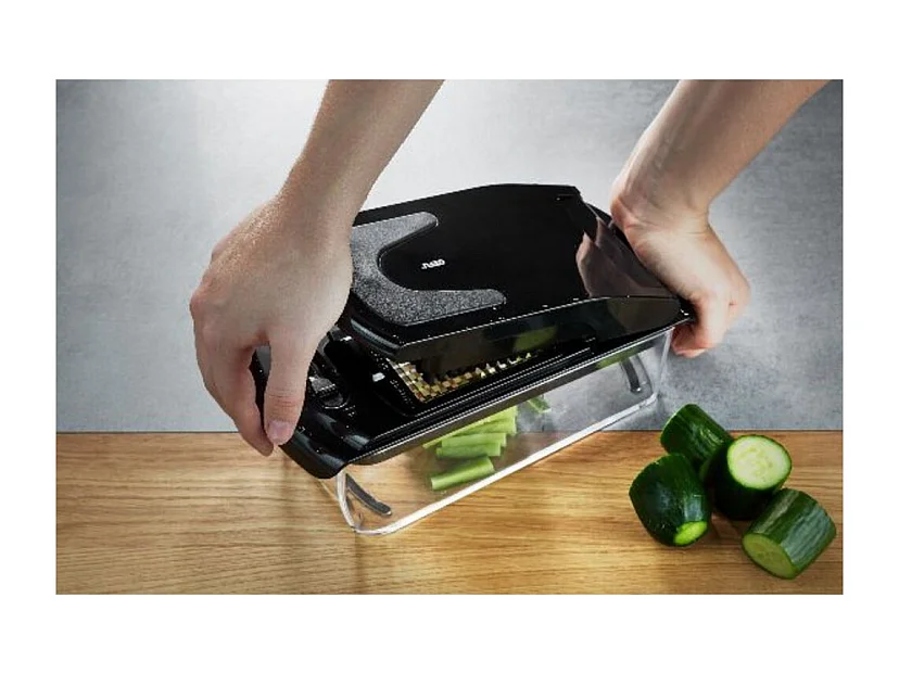 Coupe-dés et batônnets Treppo