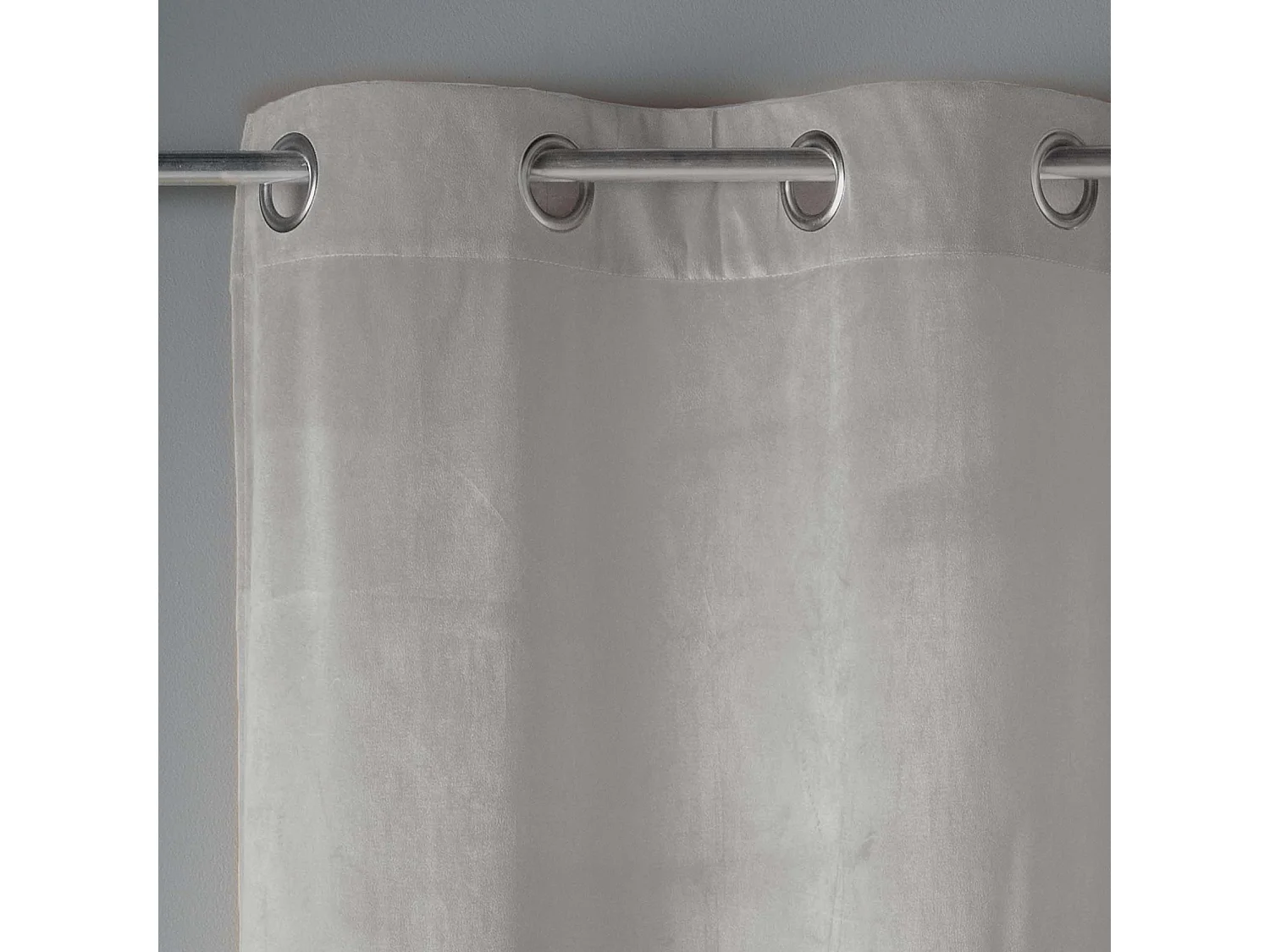 Cortina lisa de terciopelo ras 140 x 240 cm