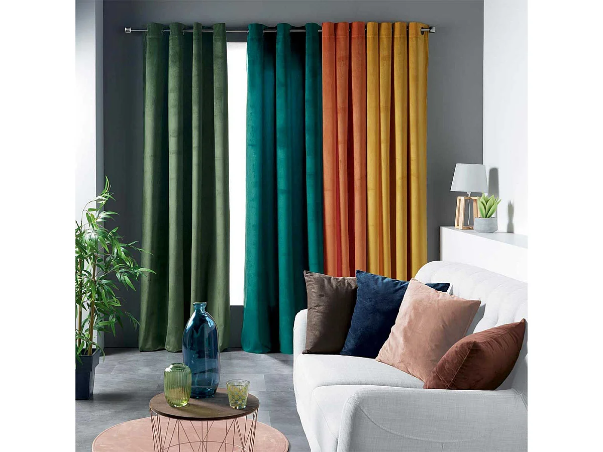 Einfacher Samtvorhang mit kurzem Flor 140 x 240 cm