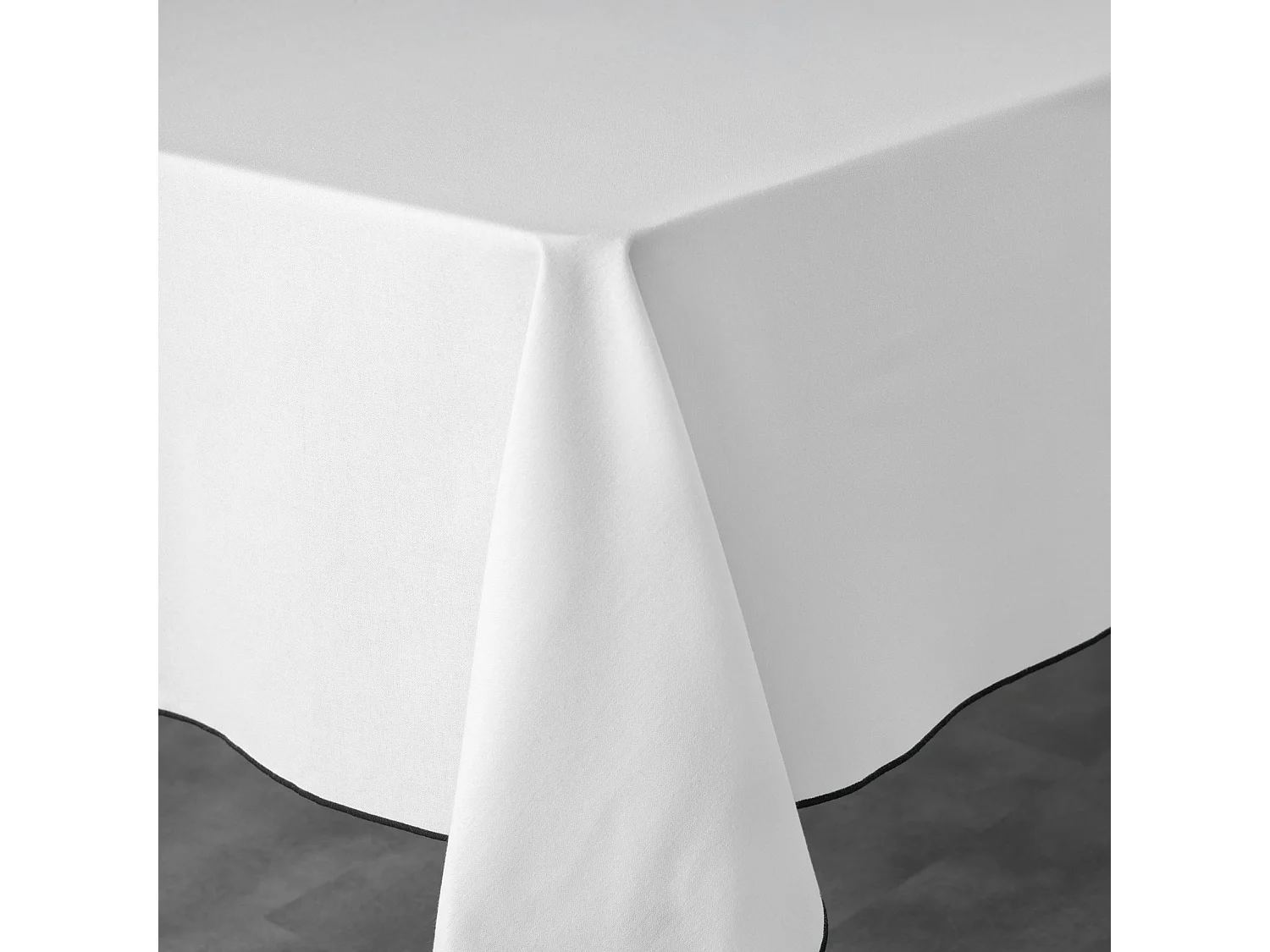 Mantel con ribete de algodón reciclado