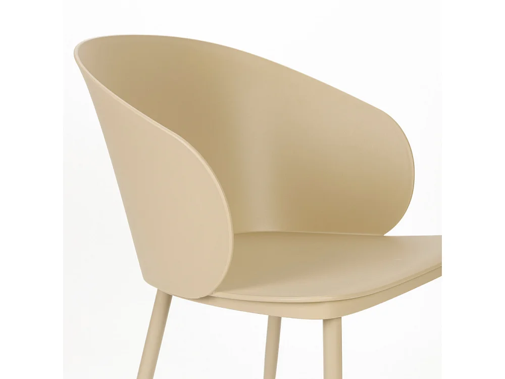 Gigi - Lot de 2 chaises en résine et métal - Beige