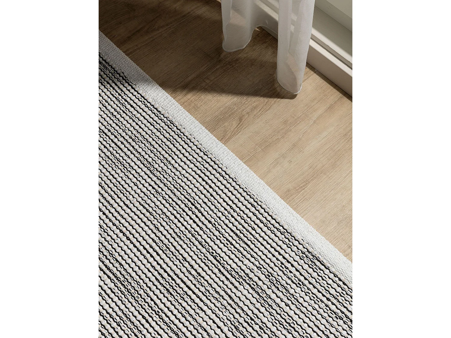 Tapis en coton tissé main Ron Blanc/Noir 160x230 cm