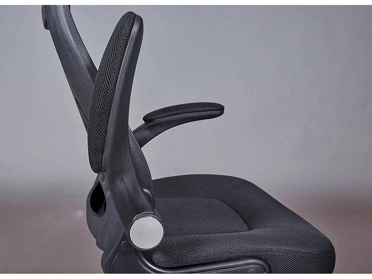 Chaise de Bureau en Polyester coloris noir, pieds en métal coloris chromé - longueur 65 x profondeur 68 x hauteur 114-122 cm