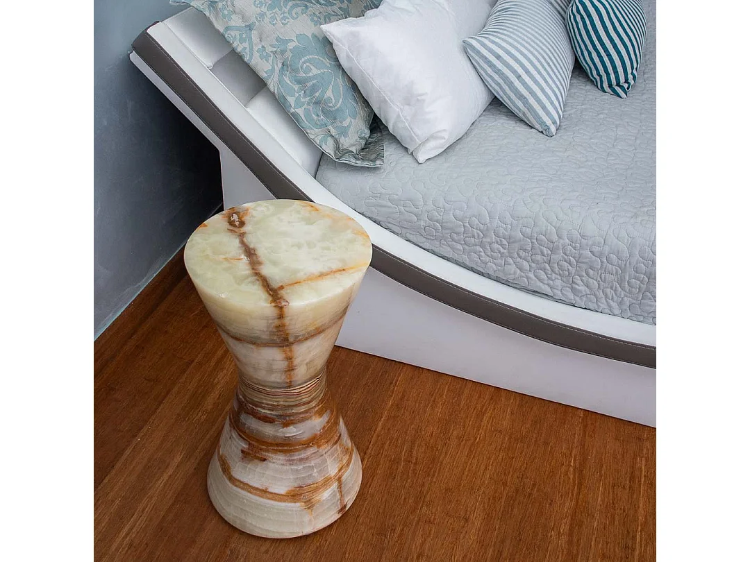 Mesa de centro de mármol y ónix, diseño único y elegante