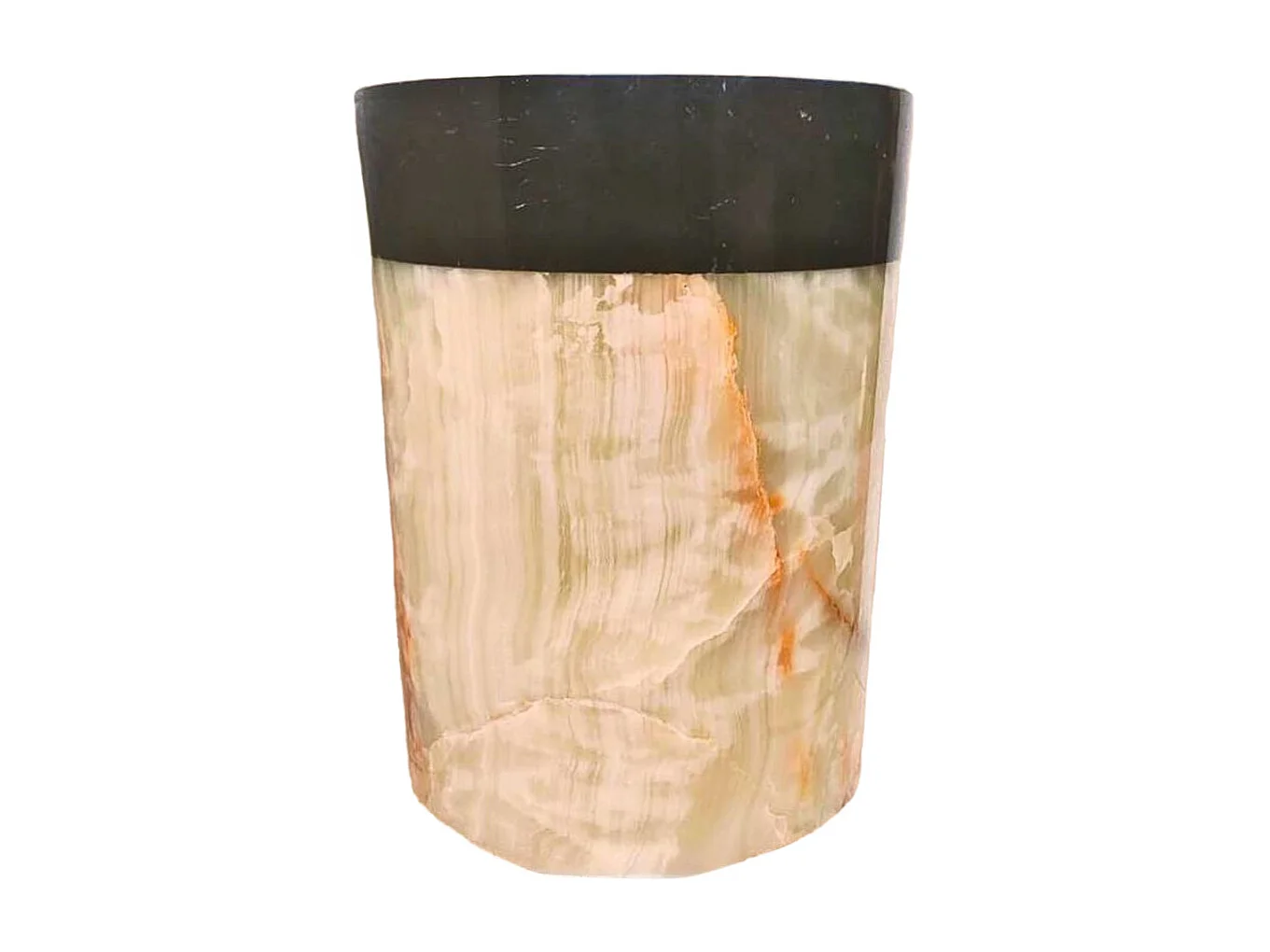 Mesa redonda de mármore preto com superfície de ônix branco