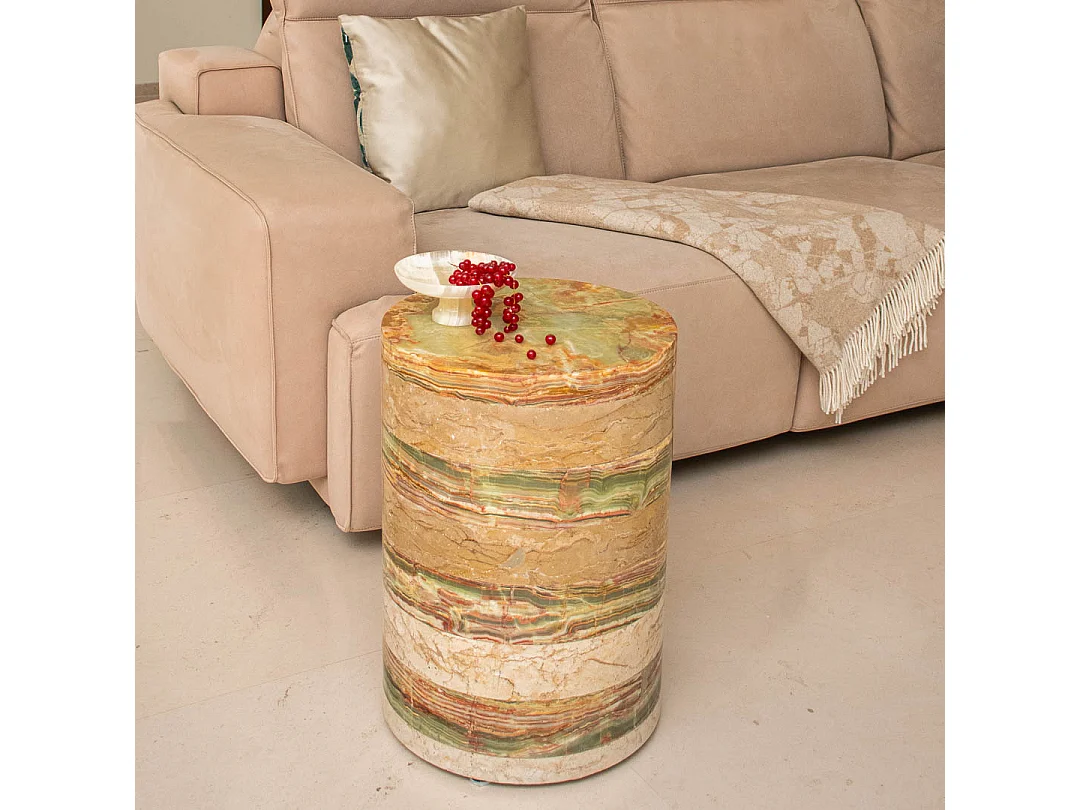 Mesa redonda de mármore verde