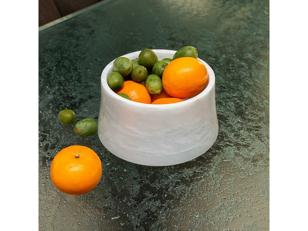 Tigela de mármore cinza feita à mão para decoração de interiores