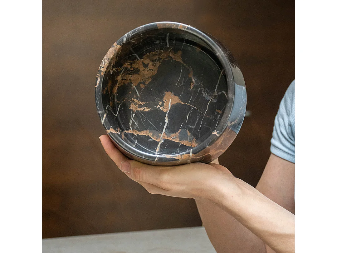 Bandeja de mármol negro versátil