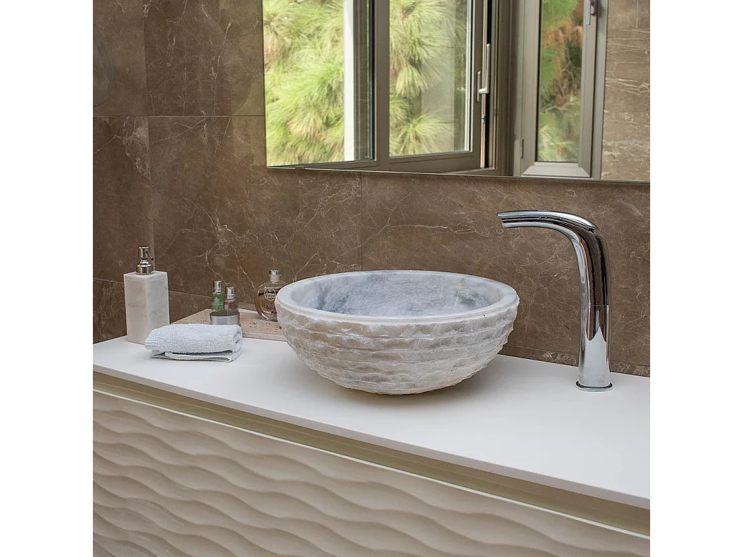 Pia de banheiro em mármore esculpido à mão com borda arredondada - Cinza