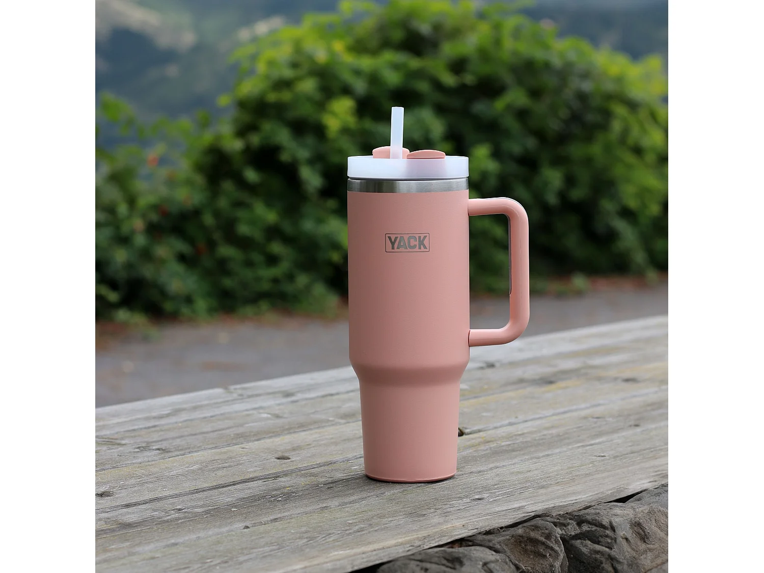 Yack - Gobelet Yack 1.2l En Acier Inoxydable Rose Couvercle Et Paille