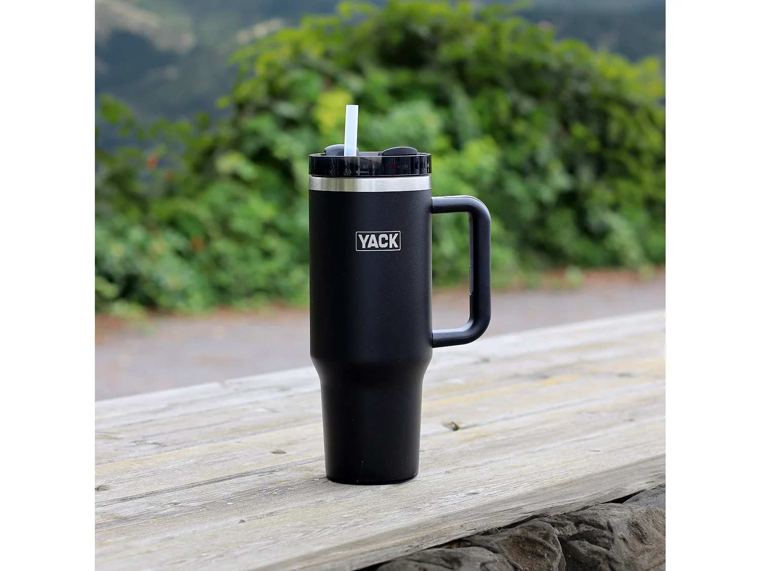 Yack - Gobelet Yack 1.2l En Acier Inoxydable Noir Avec Couvercle Et Paille