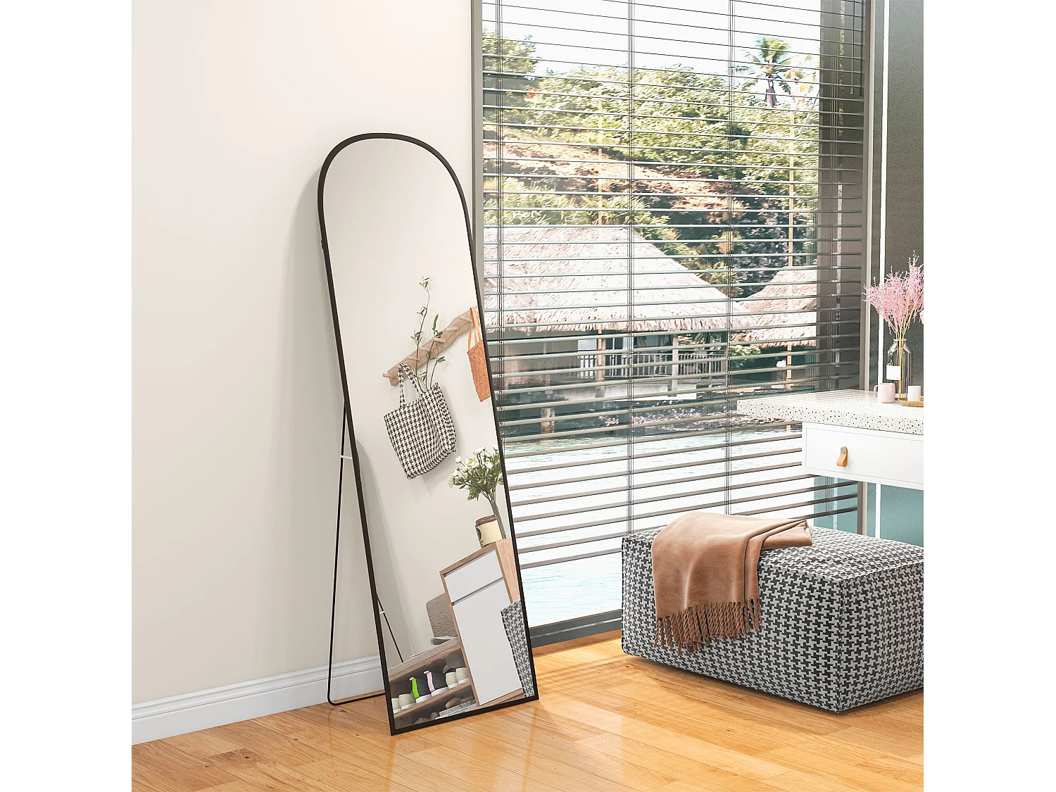 Miroir sur pied - miroir mural rectangulaire arrondi - dim. 50L x 161,5H cm - alu. noir