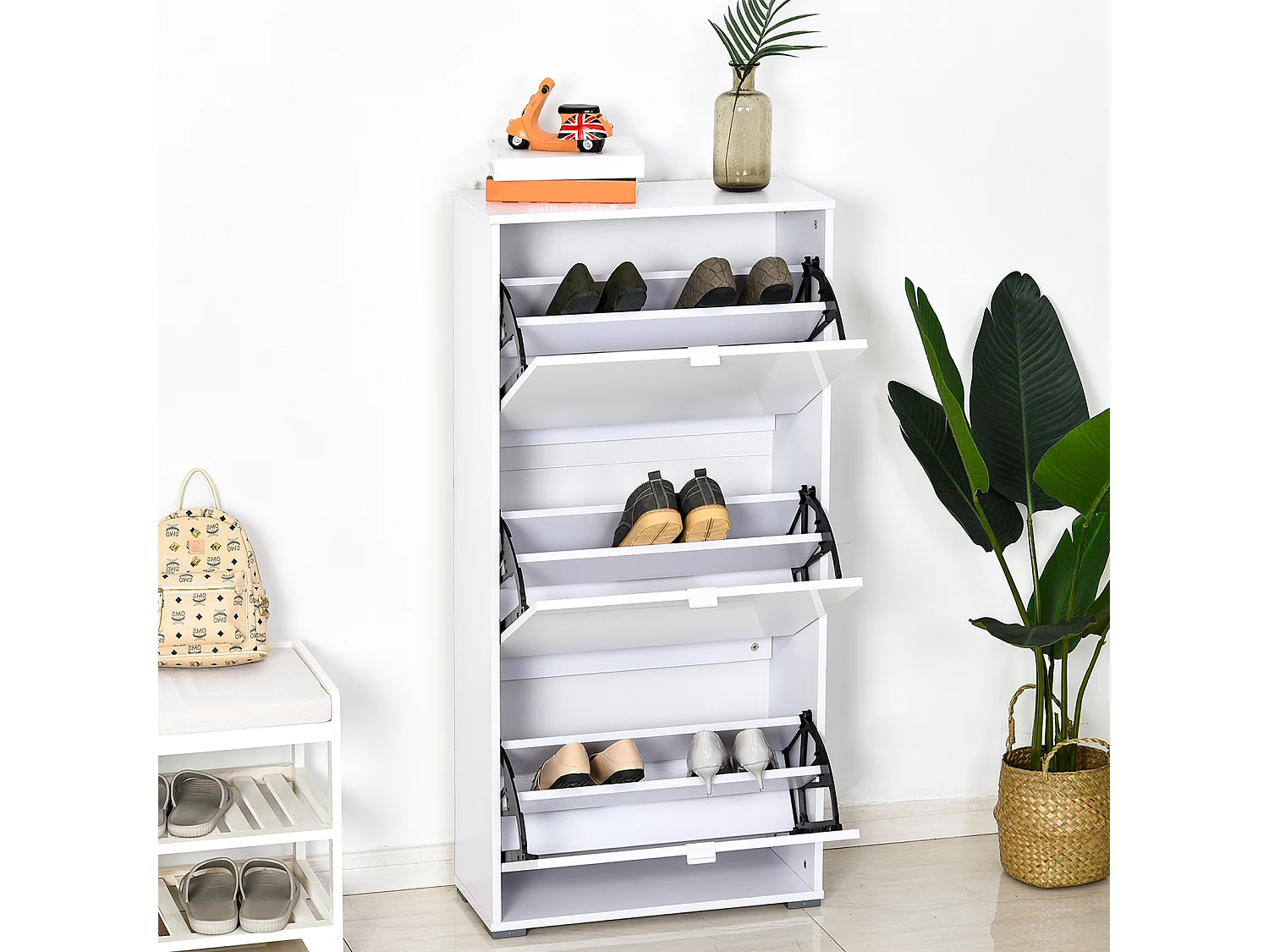 Meuble à chaussures 3 portes abattantes 3 compartiments MDF blanc laqué