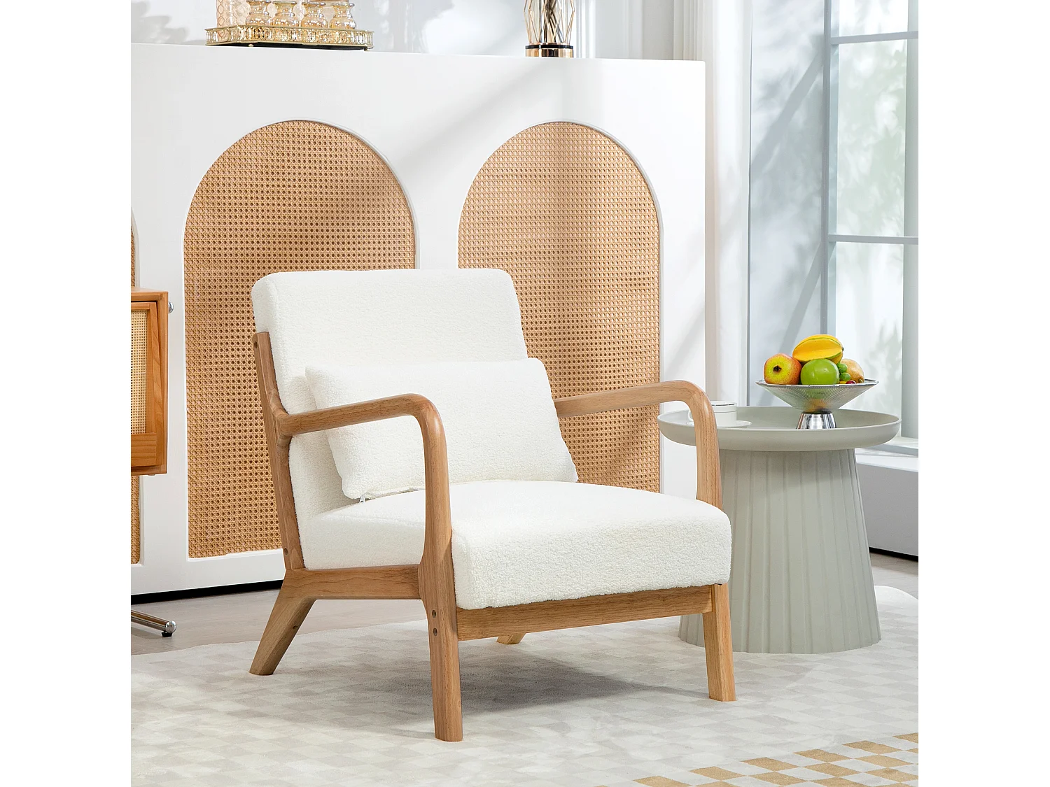 Fauteuil lounge - 3 coussins inclus - assise profonde - accoudoirs - structure bois hévéa - effet laine bouclée blanc