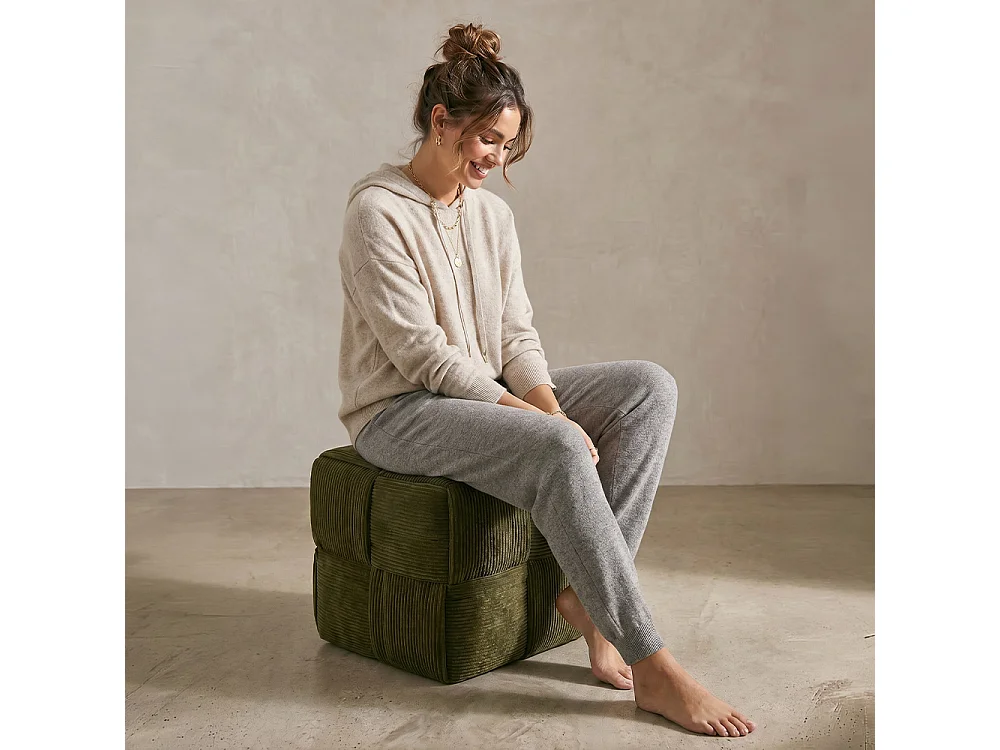 Pouf Quadrato Imbottito in Velluto a Coste - Design Moderno - Cube