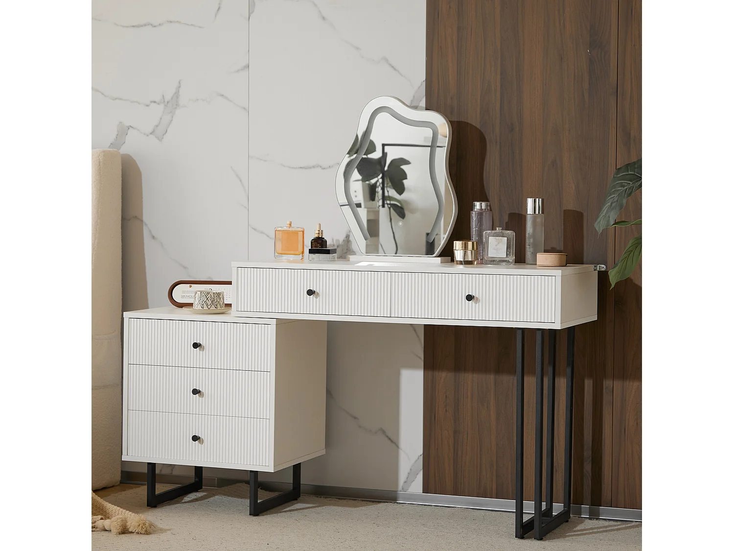 Coiffeuse avec miroir et 5 tiroirs - 100 x 40 x 76 cm - Panneau de particules - LEDs - Plateau extensible - Blanc (sans tabouret)