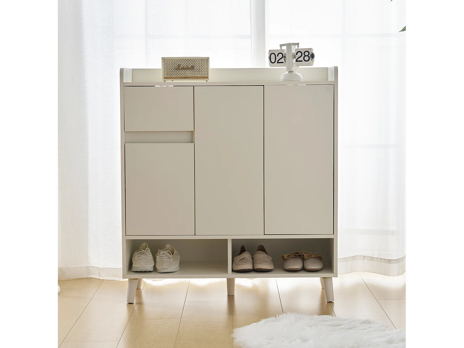 Meuble à chaussures avec 3 portes et 1 tiroir - 99 x 35 x 90 cm - Etagères réglables - Panneau de particules - Blanc