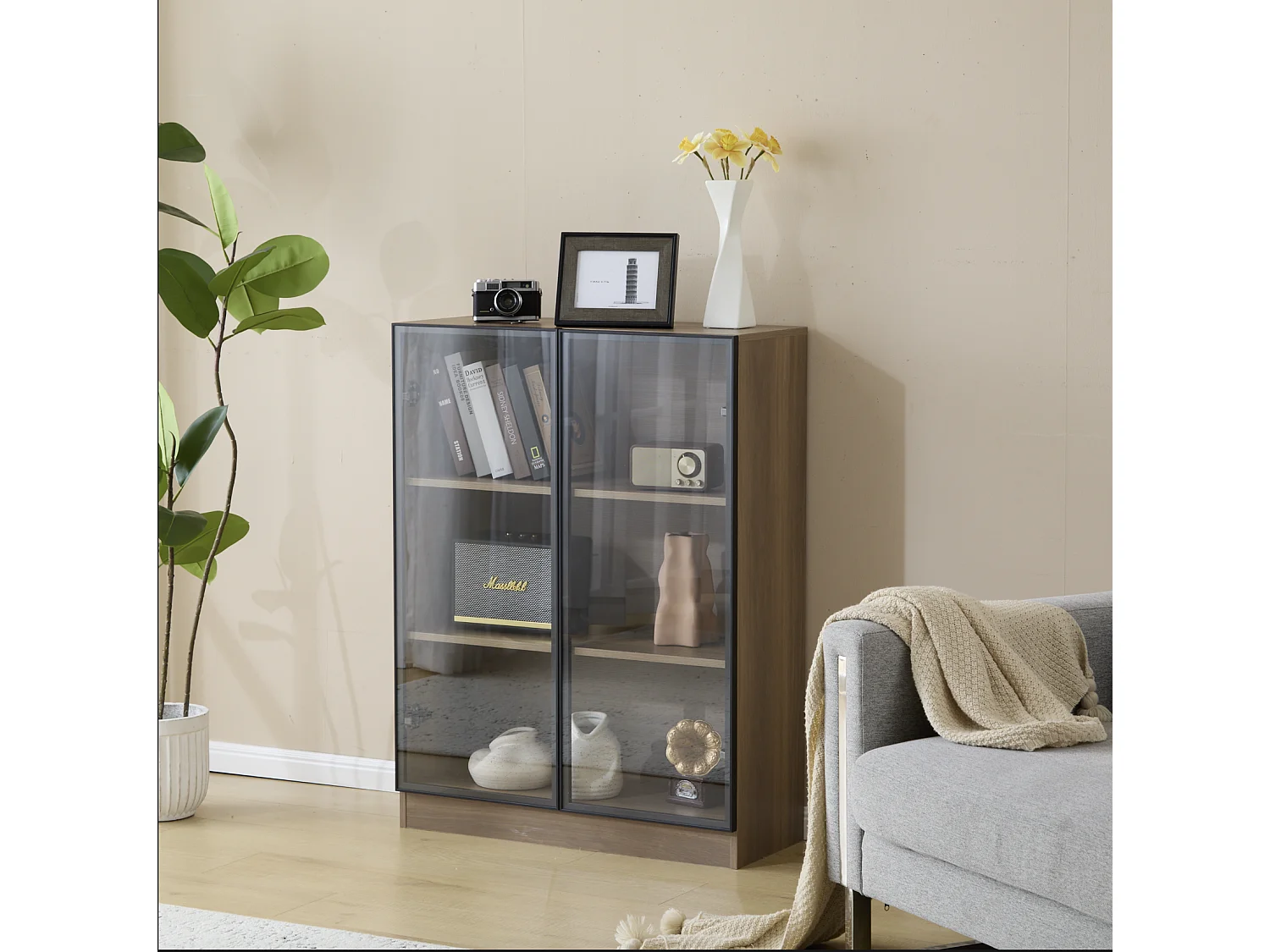 Vitrine avec 2 portes en verre - 80 x 32 x 106 cm - Etagères à 3 niveaux - LEDs - Panneau de particules - Noyer