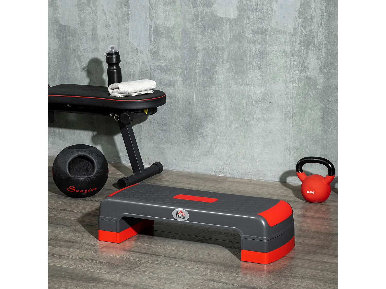 Stepper Fitness Aerobic hauteur reglable surface antiderapante dim. 78L x 28l x 10/15/20H cm PP noir rouge