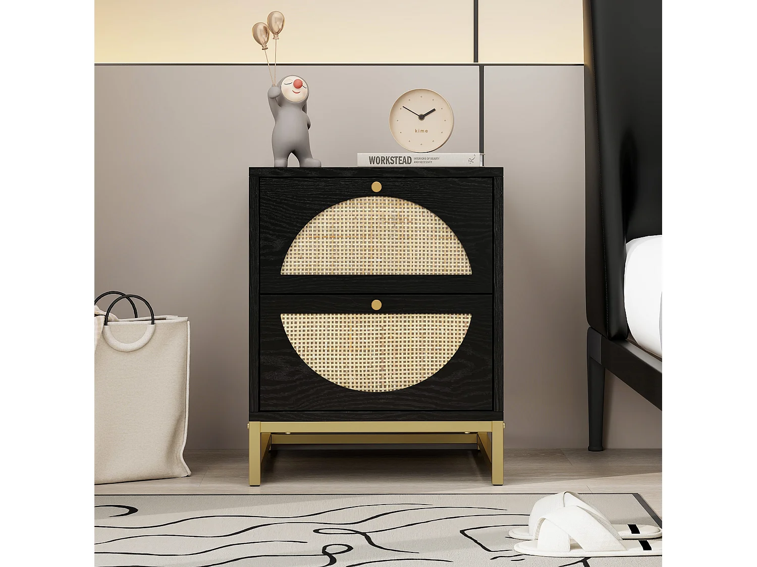 Table de chevet, symétrie semi-circulaire,d40cm×h53cm